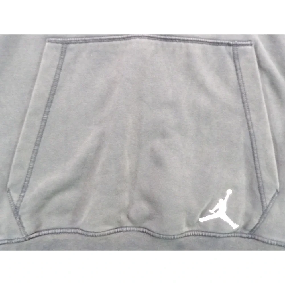 Jordan Dri-Fit Hoodie Men M Gray Short Sleeve Pullover Graphic Logo Gym Training